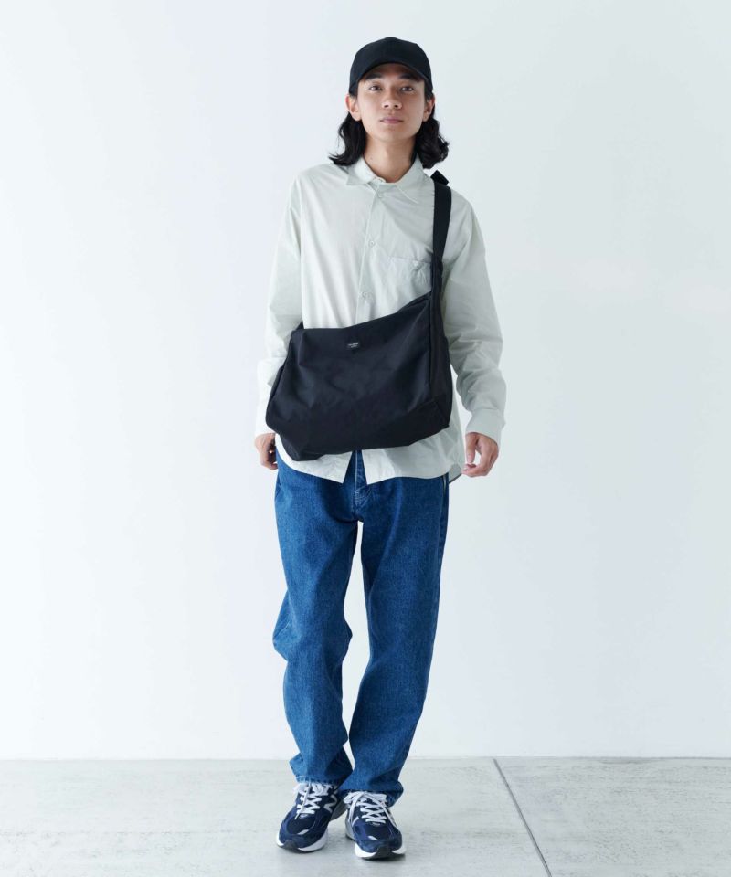 evergreen works STANDARD SUPPLY SIMPLICITY 2DAY SHOULDER 雙日斜背包