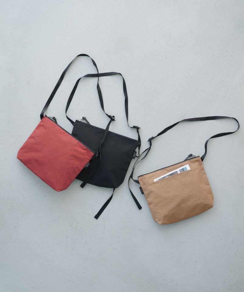 evergreen works STANDARD SUPPLY SIMPLICITY ZIP SHOULDER 拉鍊斜背包