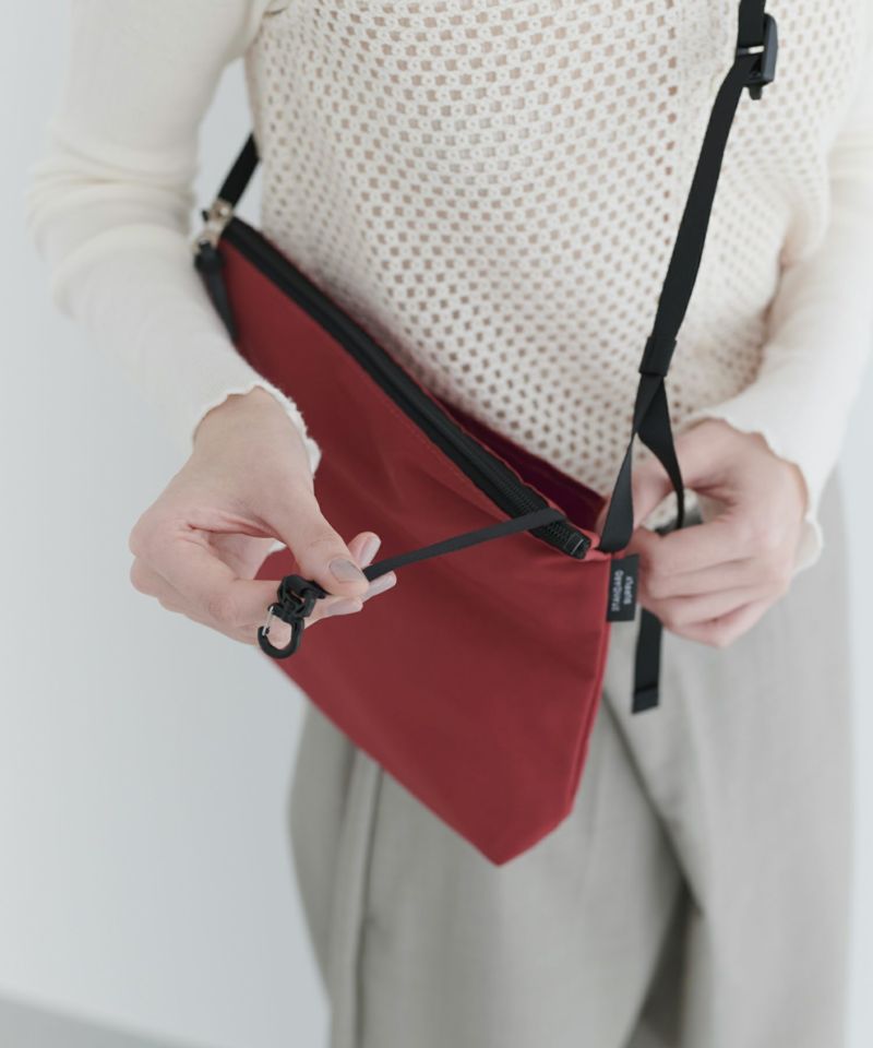 evergreen works STANDARD SUPPLY SIMPLICITY ZIP SHOULDER 拉鍊斜背包