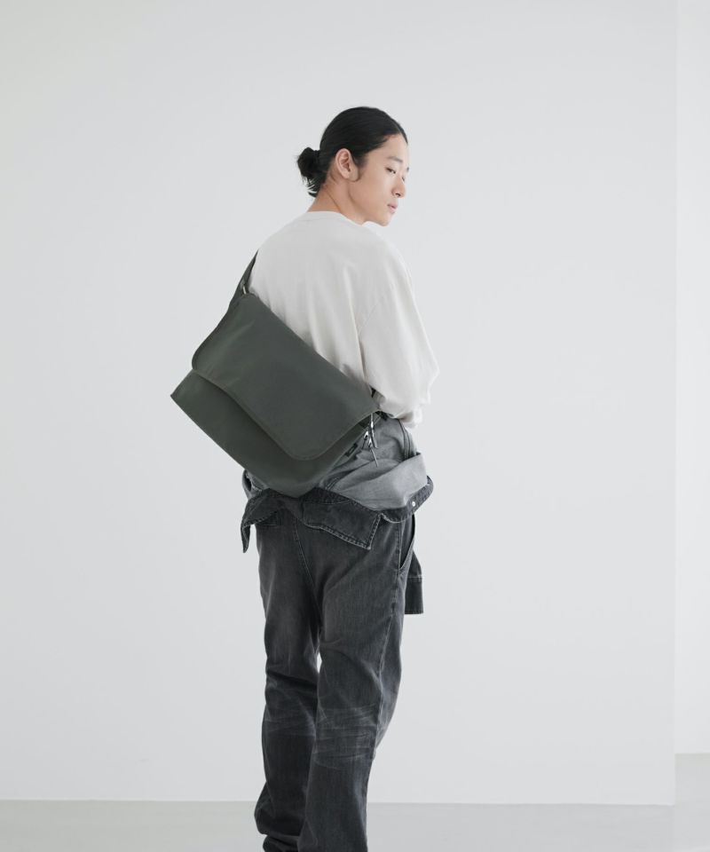 evergreen works STANDARD SUPPLY SIMPLICITY FLAP MESSENGER 郵差包