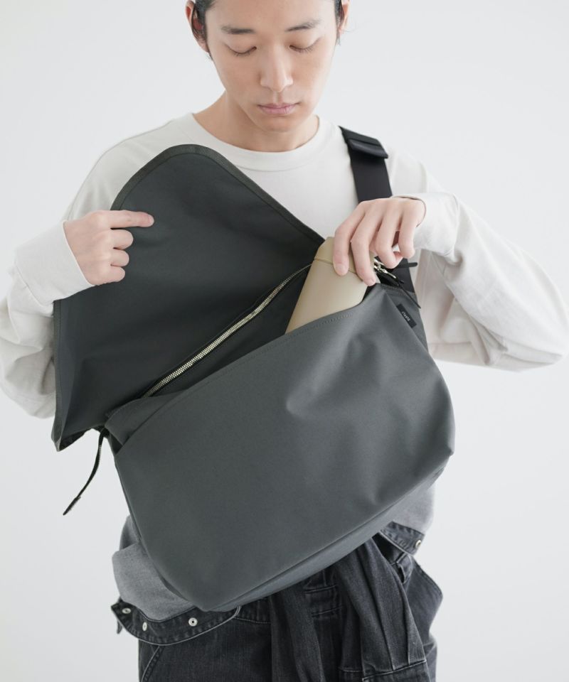 evergreen works STANDARD SUPPLY SIMPLICITY FLAP MESSENGER 郵差包