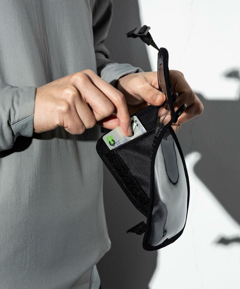 特價 alk phenix Extension Karu-Dry Skin 防潑水手機斜背包