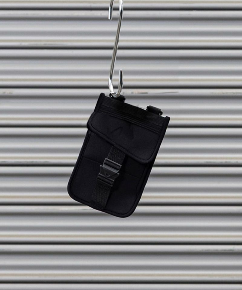 特價 alk phenix Extension Karu-Dry Skin 防潑水手機斜背包