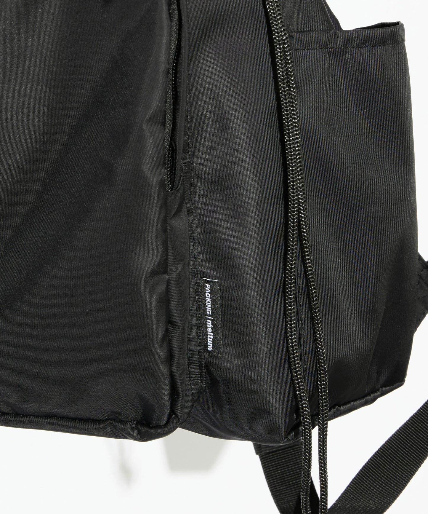 meltum × PACKING DP NAP BACK 聯名款防潑水後背包