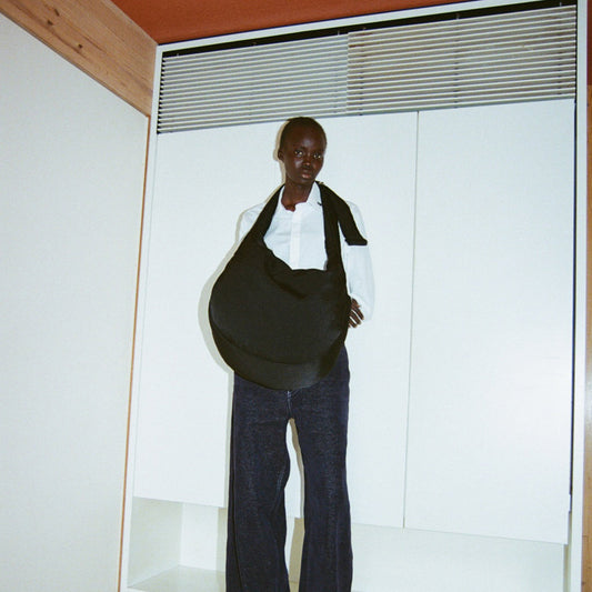 ITTI ANNIE PUFFER BIG MOON BAG / CERATO BRIGHT 絨感大月亮包