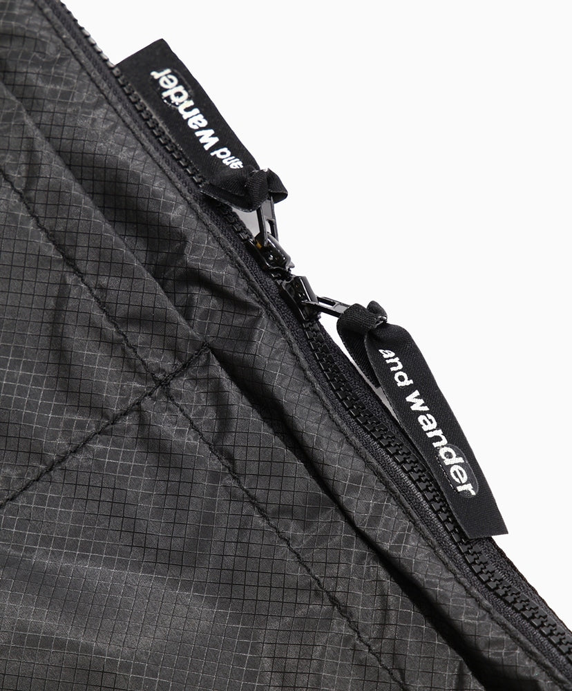 and wander Sil Sacoche 輕便斜背包