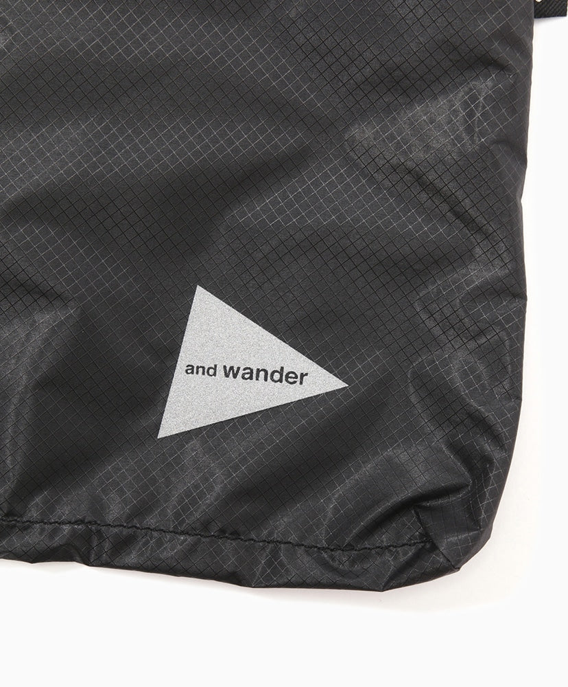 and wander Sil Sacoche 輕便斜背包