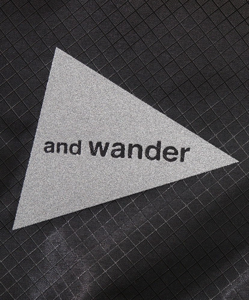 and wander Sil Sacoche 輕便斜背包