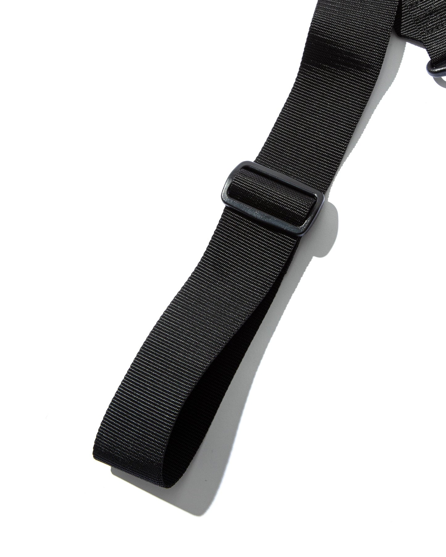 CLESSTE 加厚翻蓋休閒斜背包(橄欖綠)