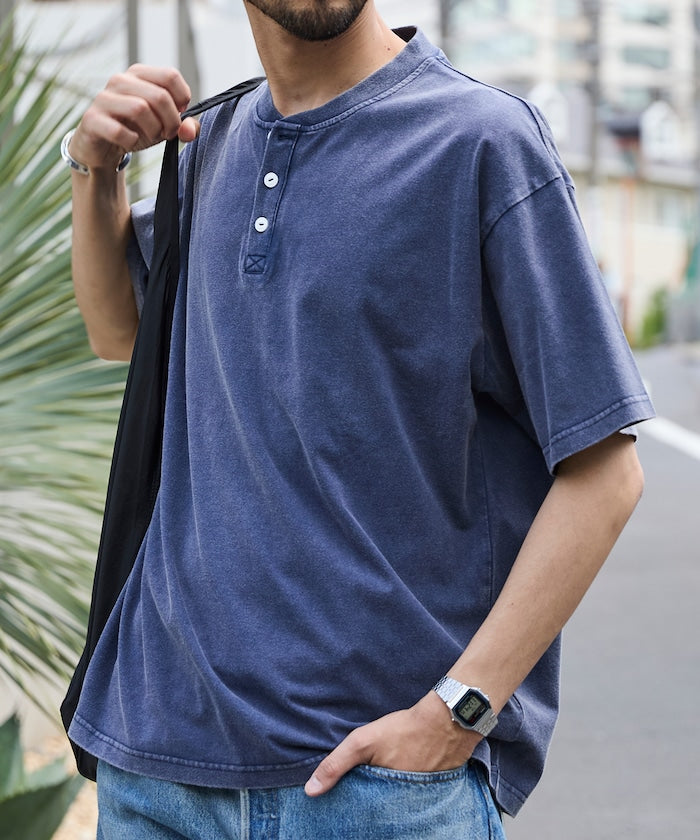 FREAK'S STORE Relaxed fit powdered Henley short sleeve T-shirt 寬版亨利領短袖T恤