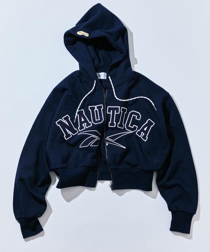 Reebok × NAUTICA 限定 聯名LOGO短版拉鍊連帽外套【預約商品 | 2025/10下旬出貨】