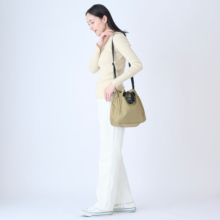 FREDRIK PACKERS 210D BLOOM SHOULDER *BLACK NAME 手提單肩包