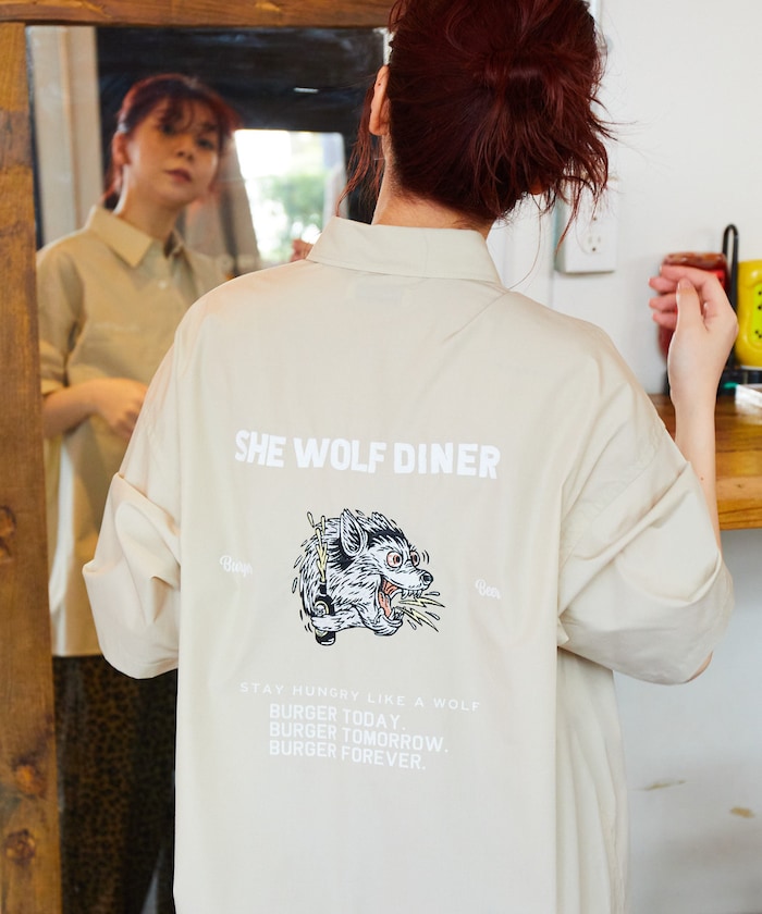 FREAK'S STORE x SHE WOLF DINER Big Silhouette Design Embroidered S/S Shirt 刺繡短袖襯衫