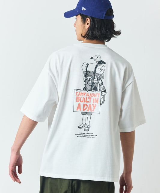 FREAK'S STORE Relaxed fit back print crew neck T-shirt / CAMP MAN 印花T恤