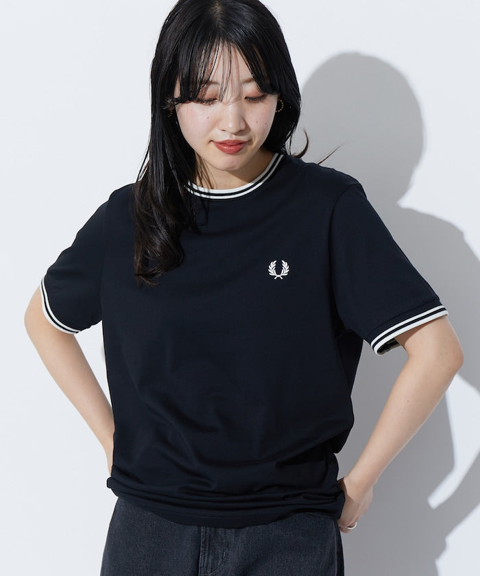 FRED PERRY Twin Tipped T-Shirt / M1588 簡約刺繡短袖T恤