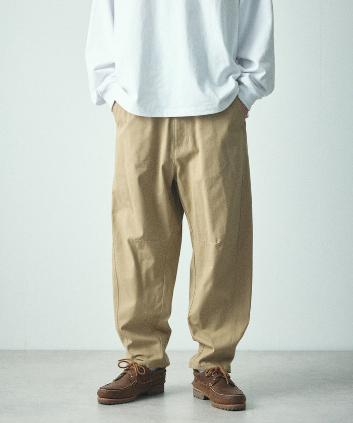 FREAK'S STORE Wide silhouette curved Pants 寬版錐形褲