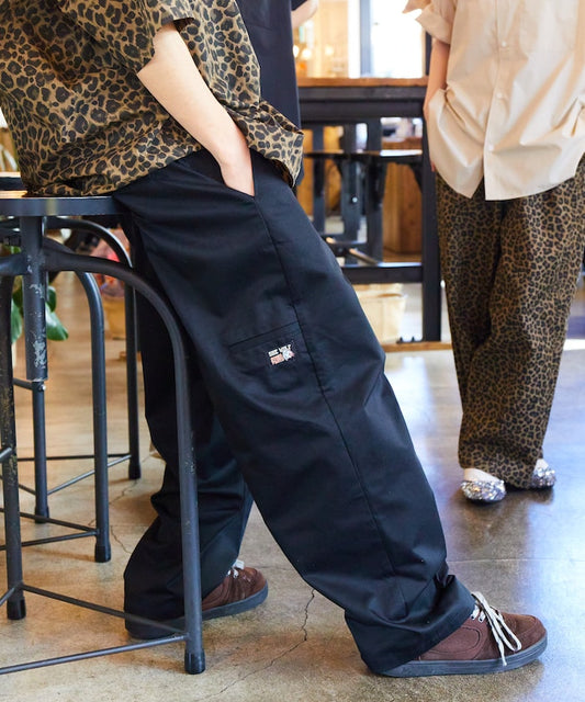 FREAK'S STORE x SHE WOLF DINER wide tapered silhouette Pants 限定寬版錐形褲