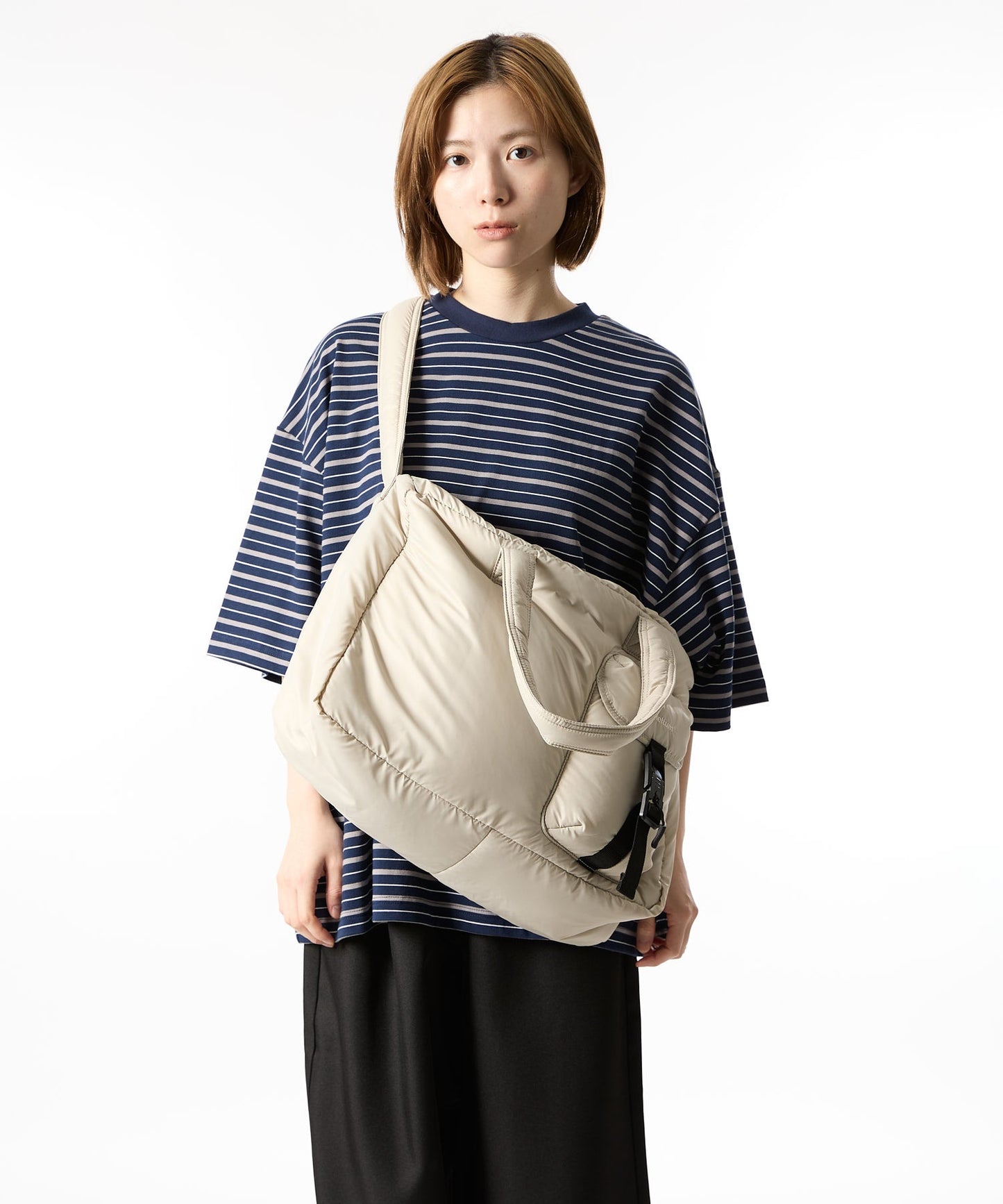 meltum PADDING SHOULDER BAG 手提斜背包