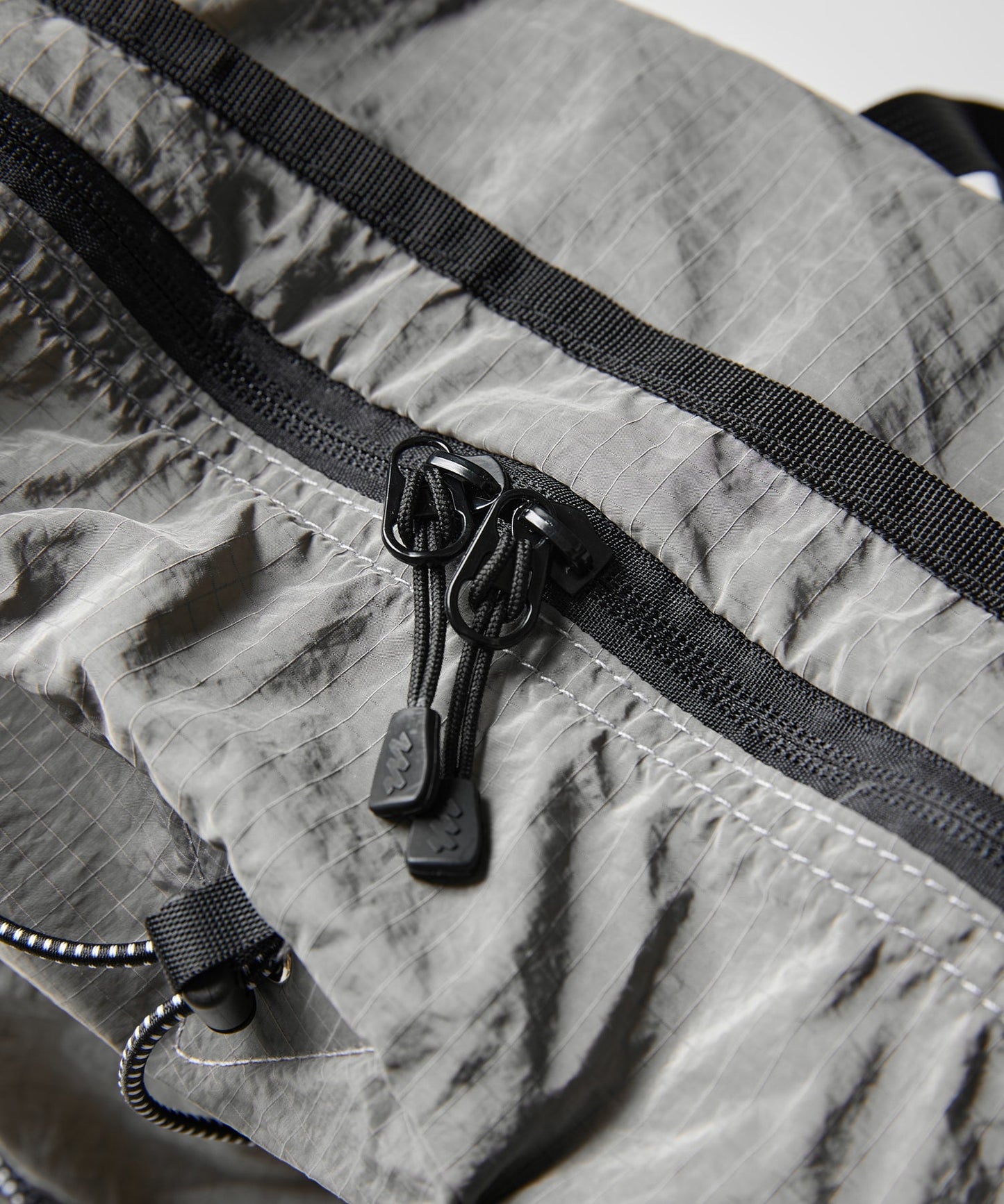 meltum BUNGEE BACKPACK 防撥水尼龍後背包