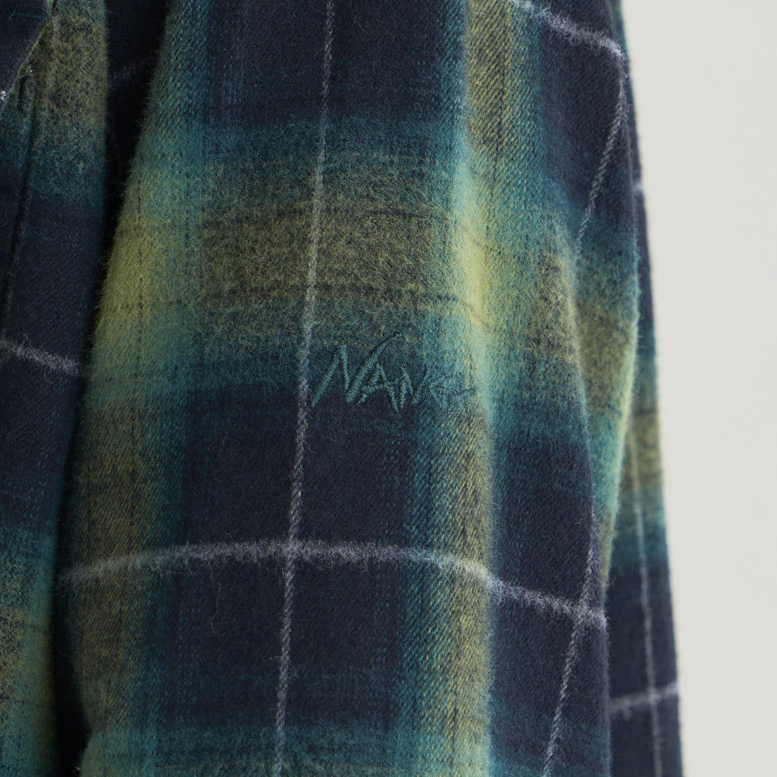 特價 NANGA FADE PLAID 格紋露營風襯衫洋裝