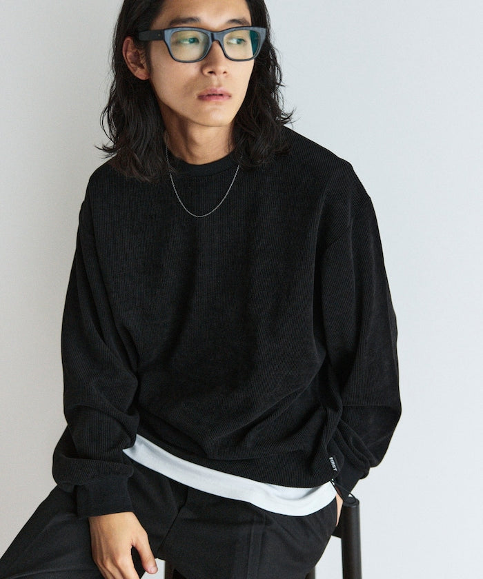 Firsthand Relaxed Fit Spindle Cutout Tops 寬版圓領大學T