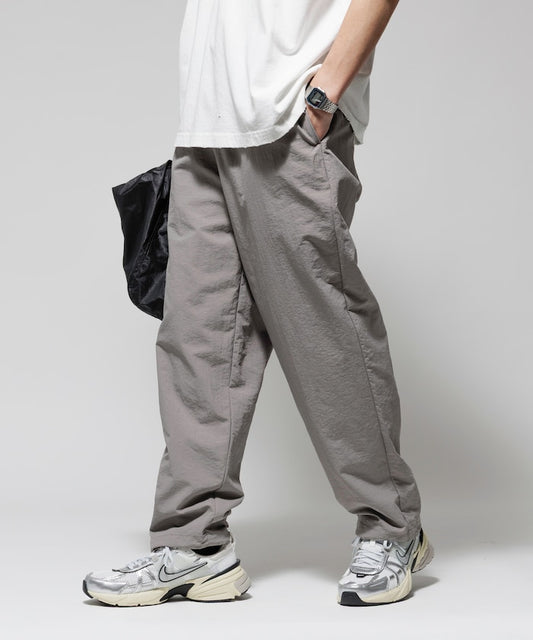 Firsthand Wide straight nylon track Pants 寬版尼龍休閒長褲