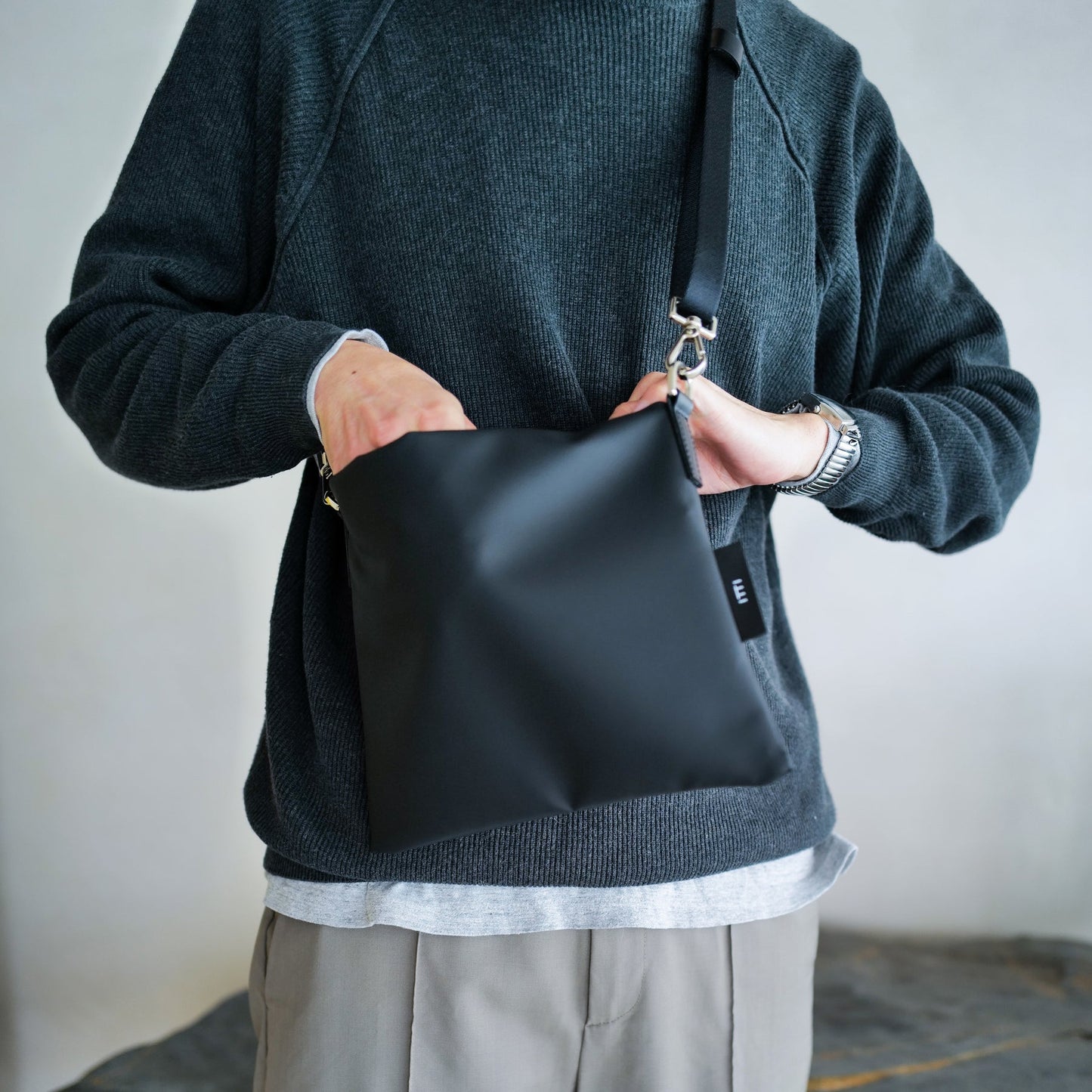 ITTI MARY SACOCHE - PM / ALLO 斜背小包