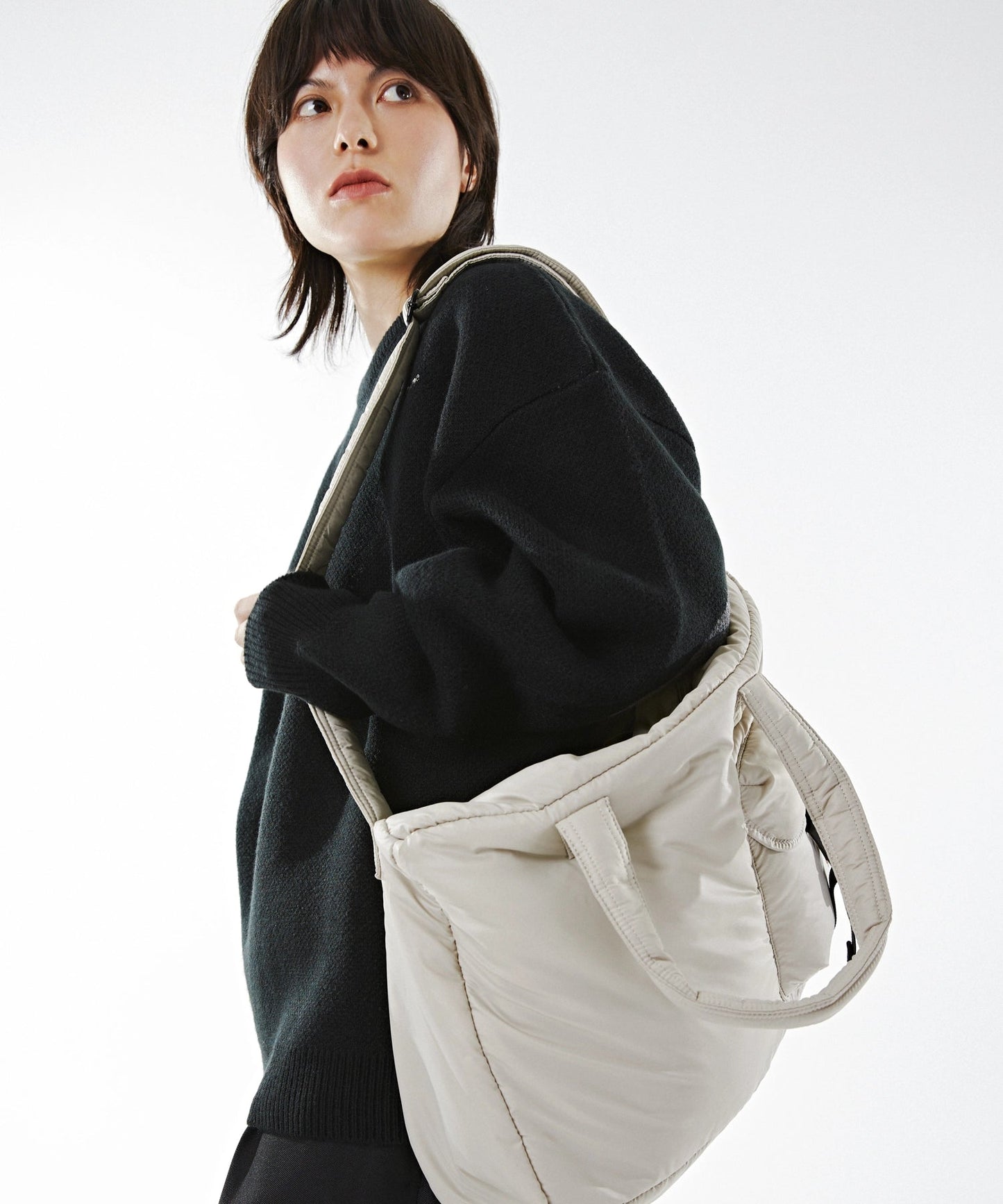 meltum PADDING SHOULDER BAG 手提斜背包