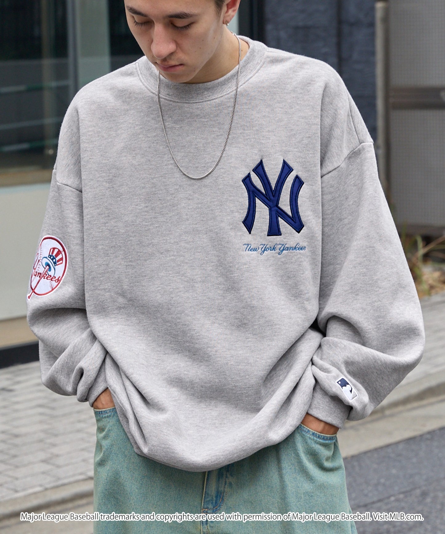 MLB 刺繡LOGO寬版加絨大學T