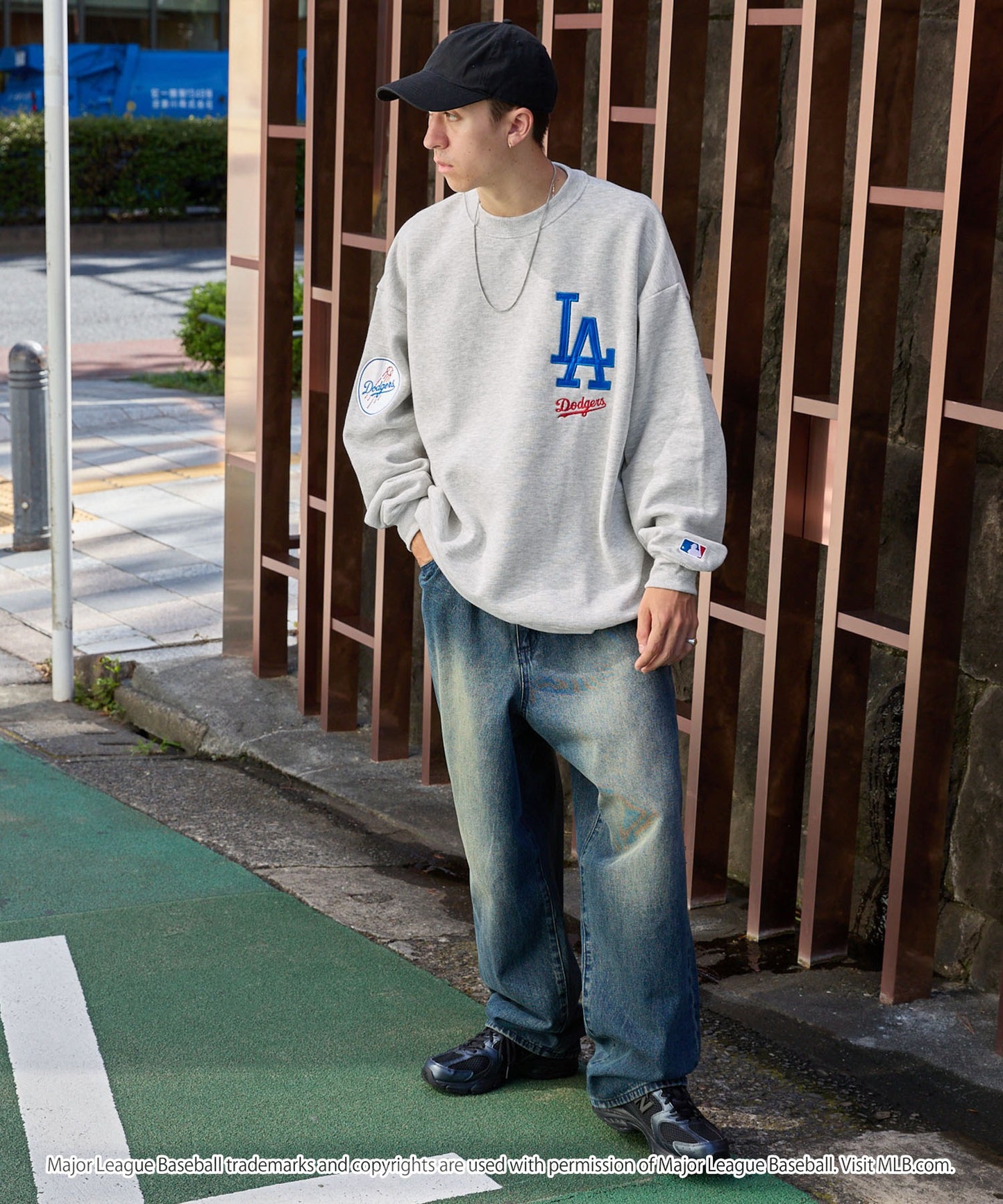 MLB 刺繡LOGO寬版加絨大學T