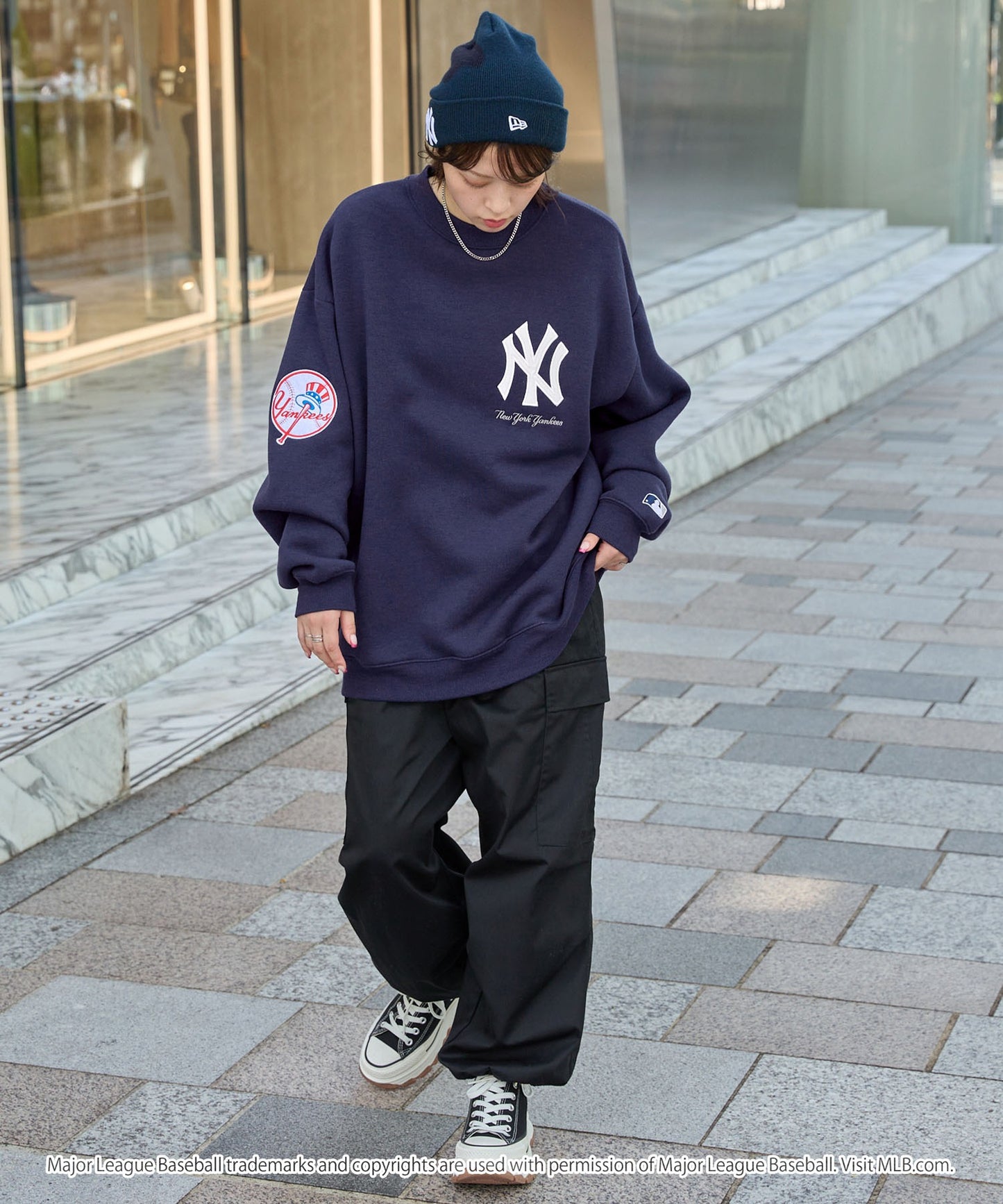 MLB 刺繡LOGO寬版加絨大學T