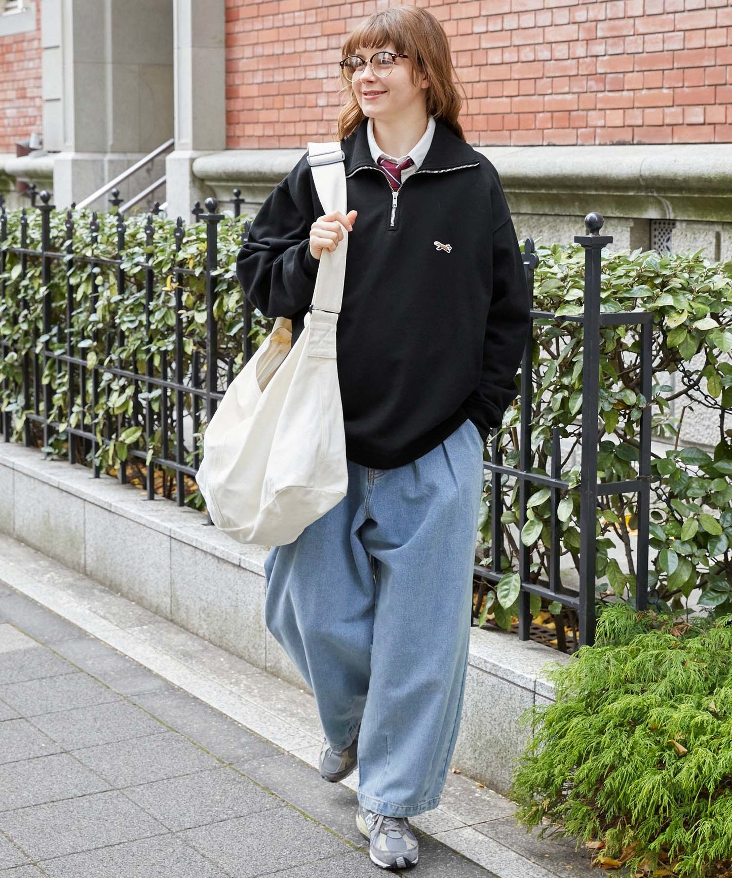 PENNEYS THE FOX Logo 狐狸刺繡LOGO寬版高領半拉鍊休閒上衣