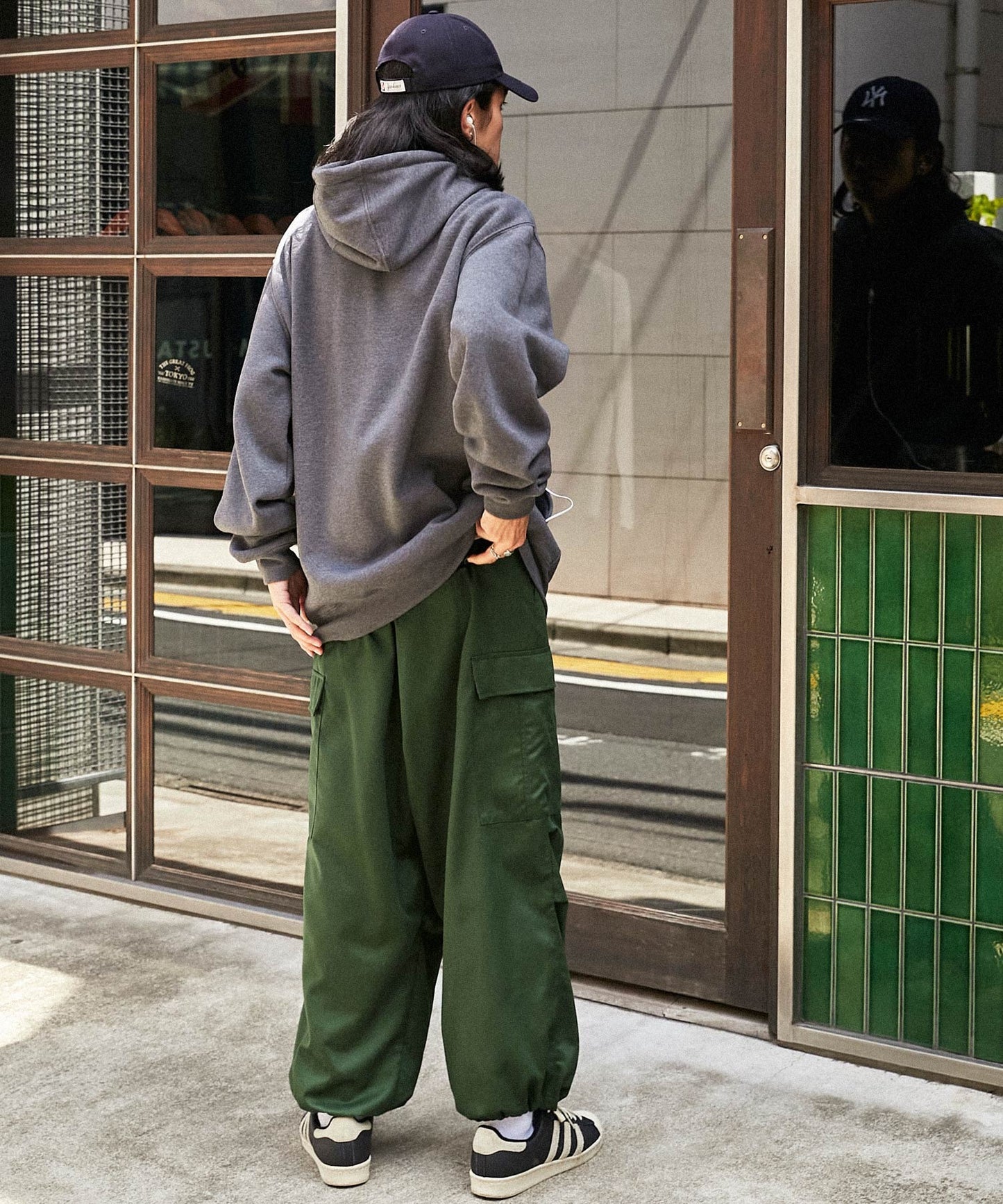 特價 MONO-MART 寬版錐形打褶軍風束口工裝褲
