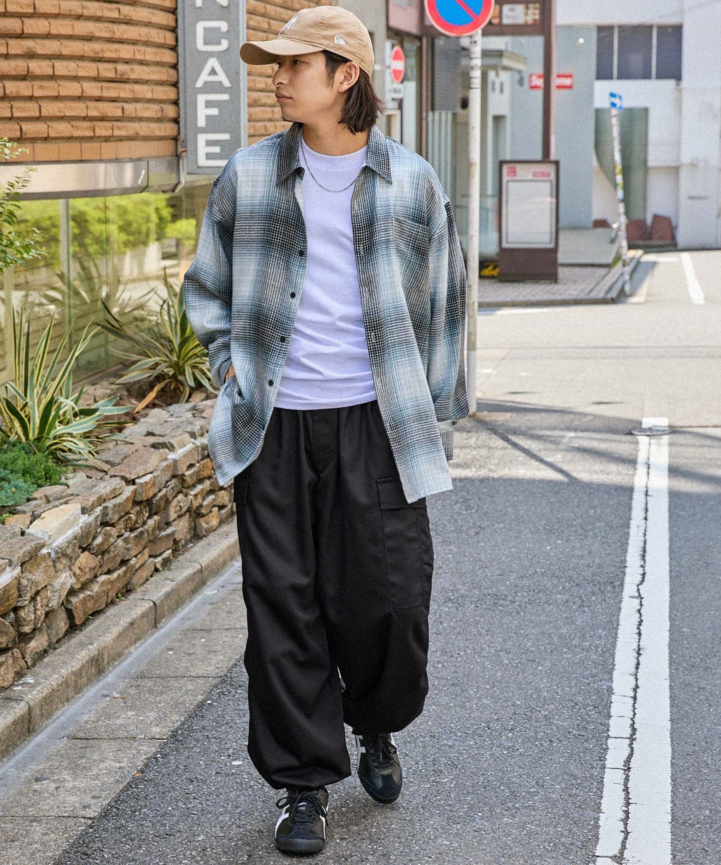 特價 MONO-MART 寬版錐形打褶軍風束口工裝褲