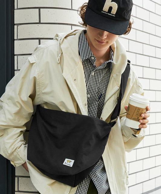 PENNEYS THE FOX & BE A TIGER 復古標籤帆布郵差包