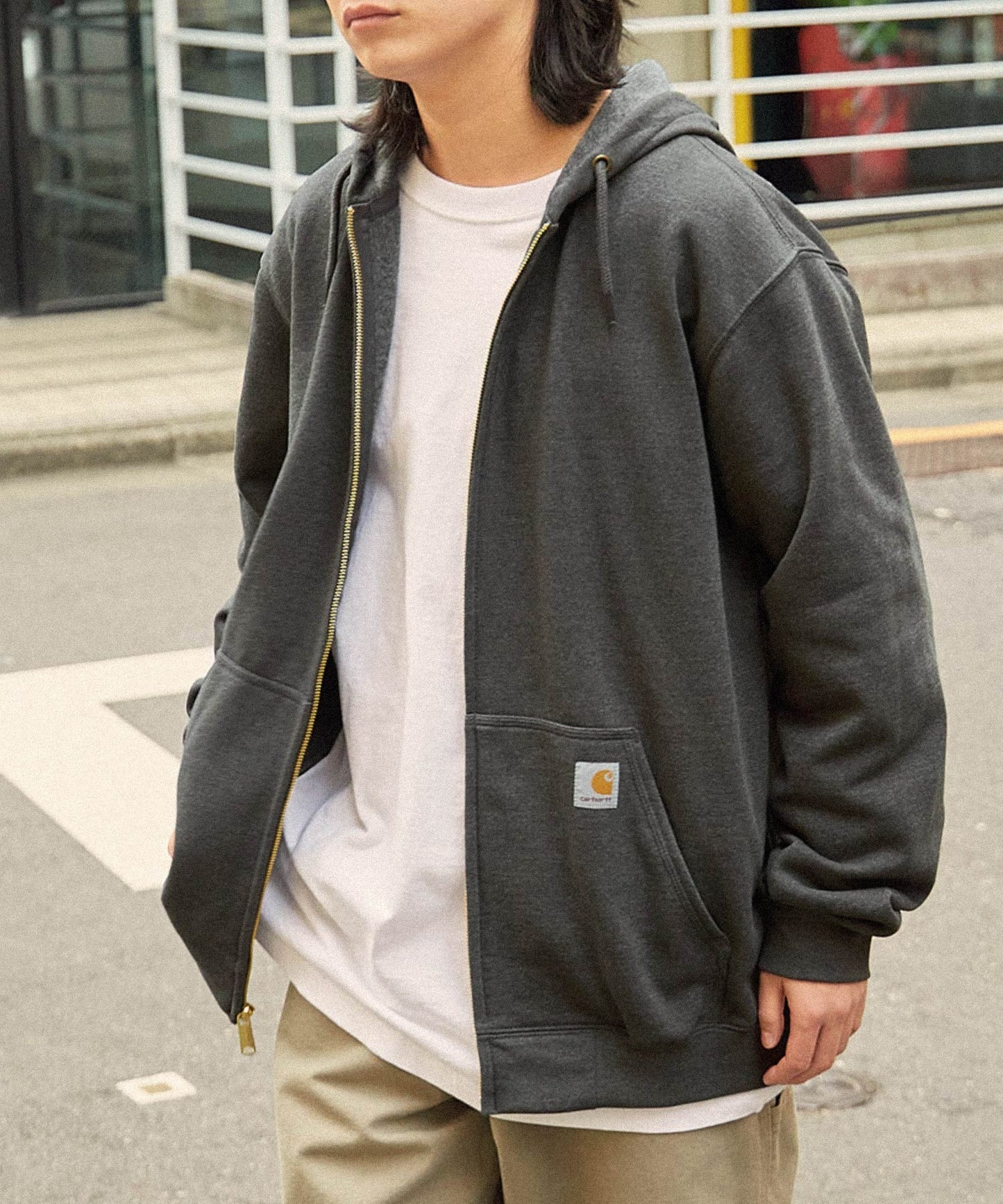 Carhartt 寬版內裡絨毛拉鍊連帽外套