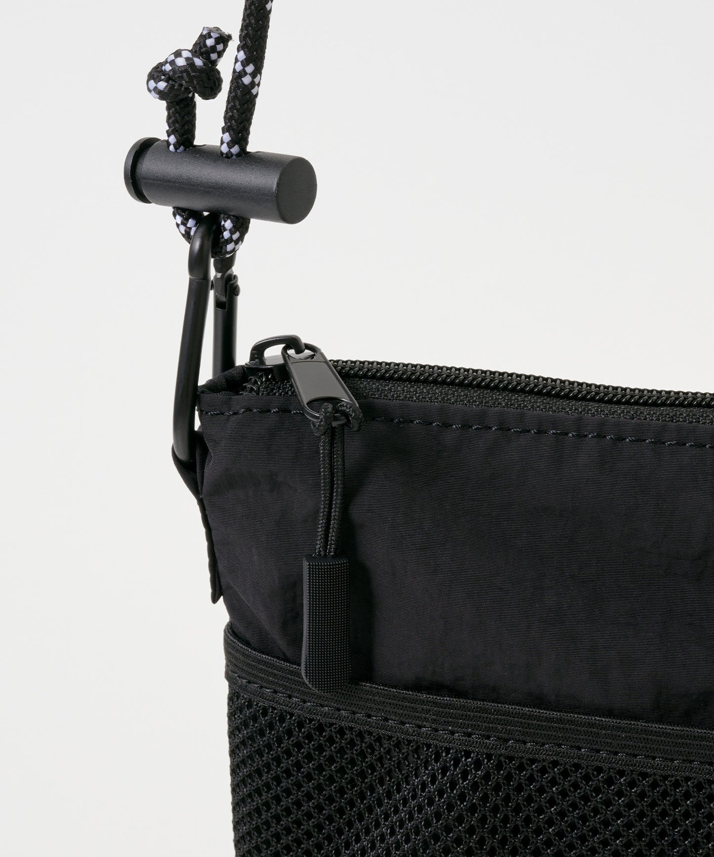 THE CRAFT CREW PRODUCTS 防潑水尼龍 × 網布輕便斜背包