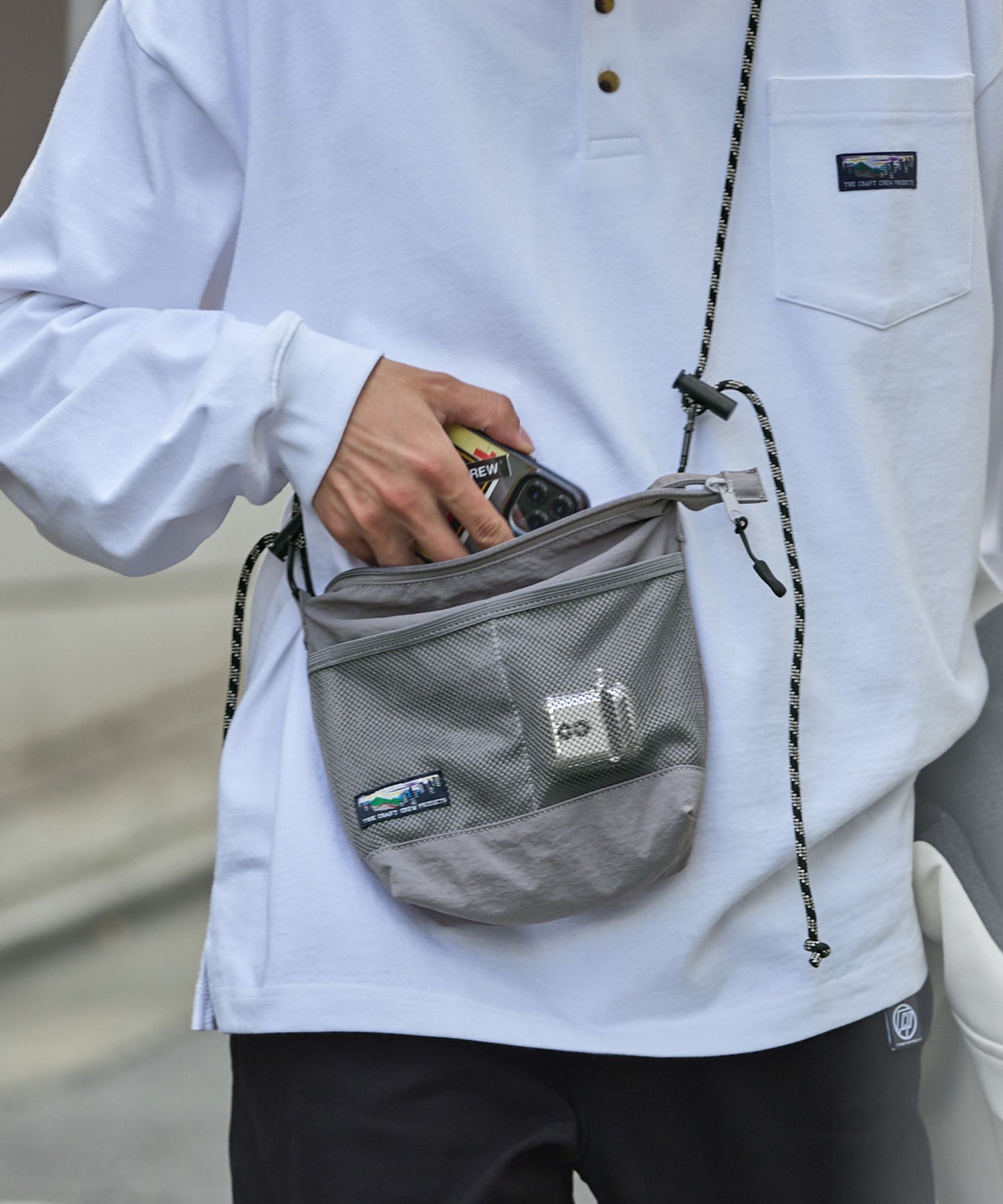 THE CRAFT CREW PRODUCTS 防潑水尼龍 × 網布輕便斜背包