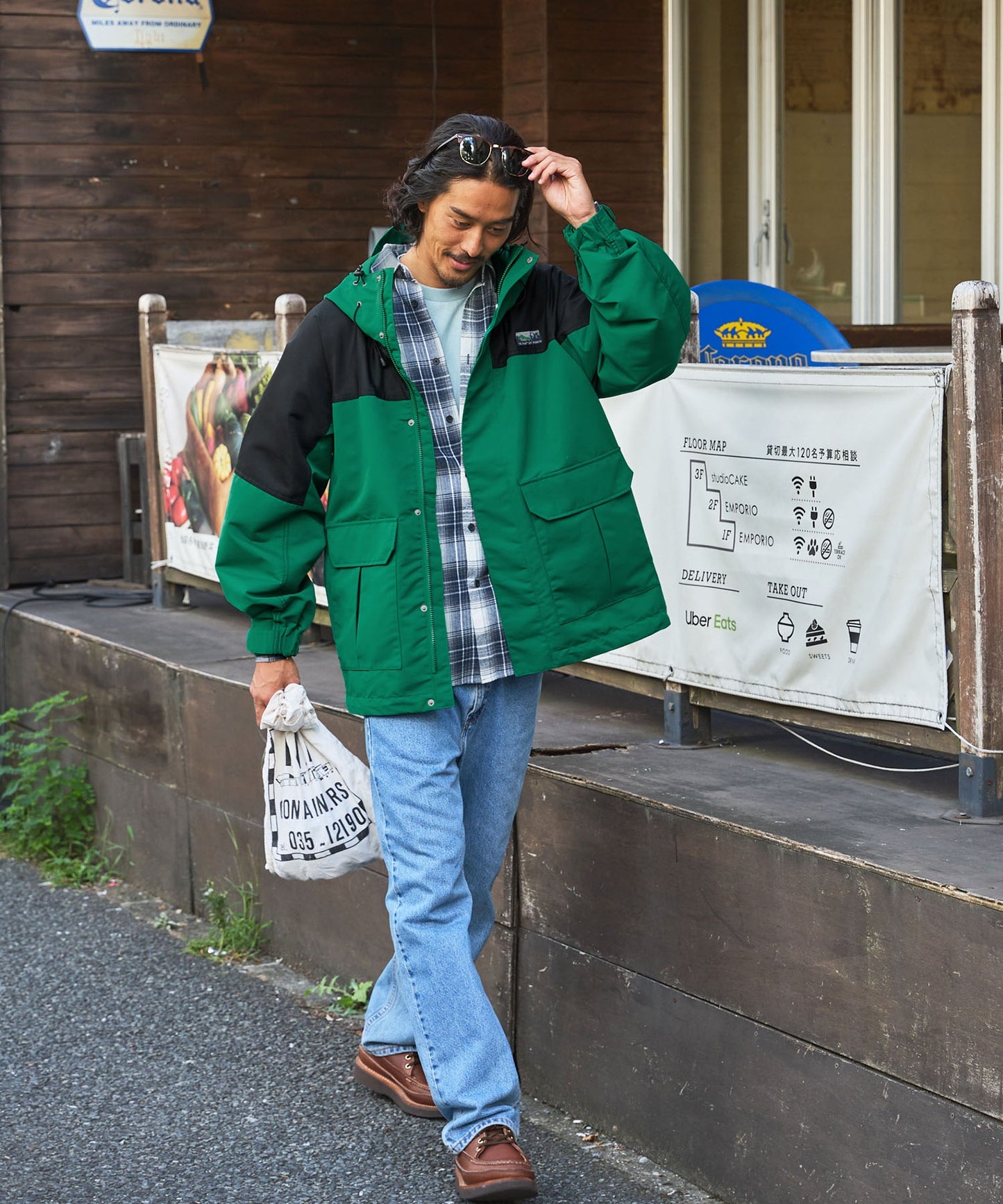 特價 THE CRAFT CREW PRODUCTS 寬版防潑水登山夾克外套