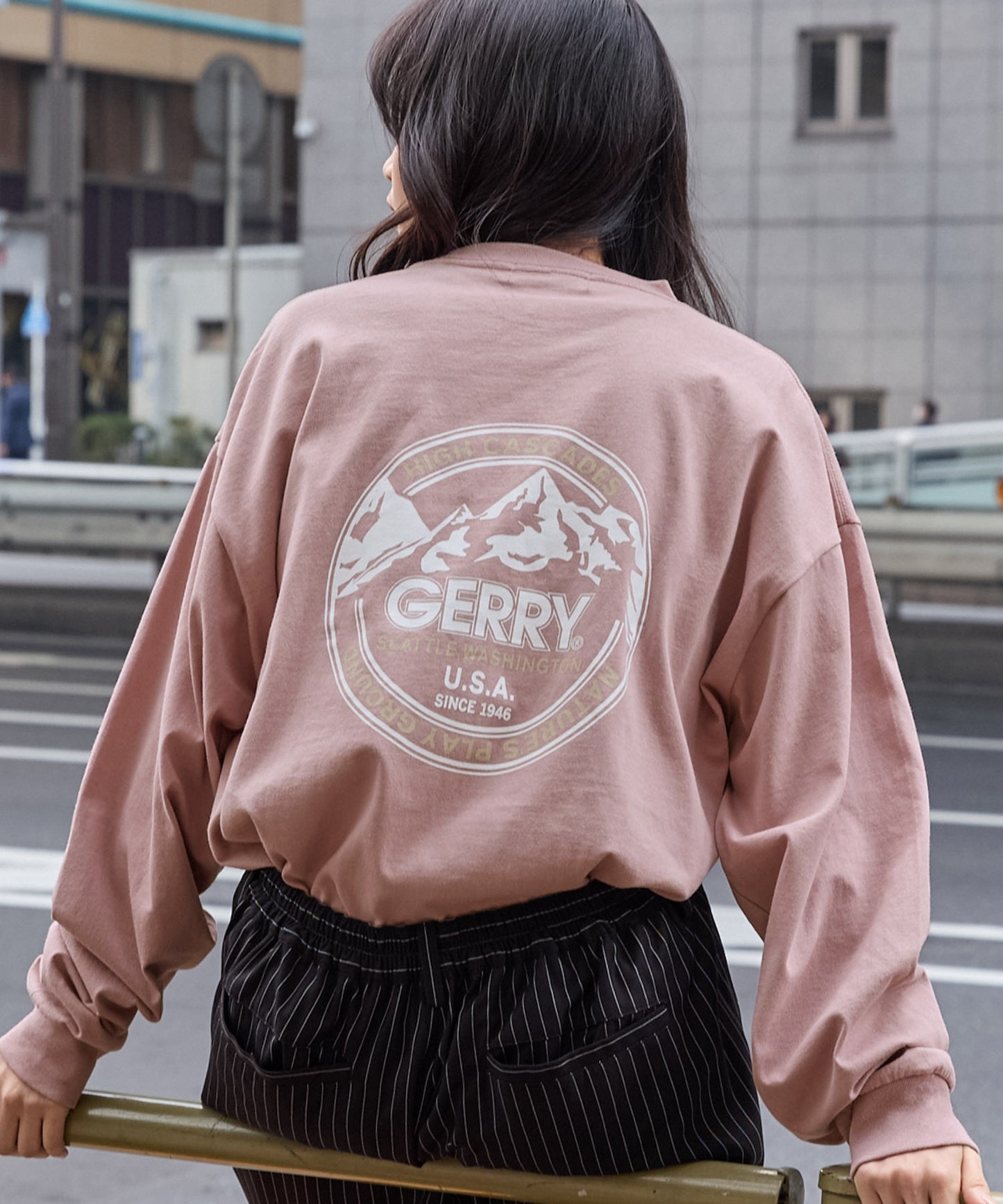 GERRY 限定 寬版圓形 Logo長袖T恤上衣大學T