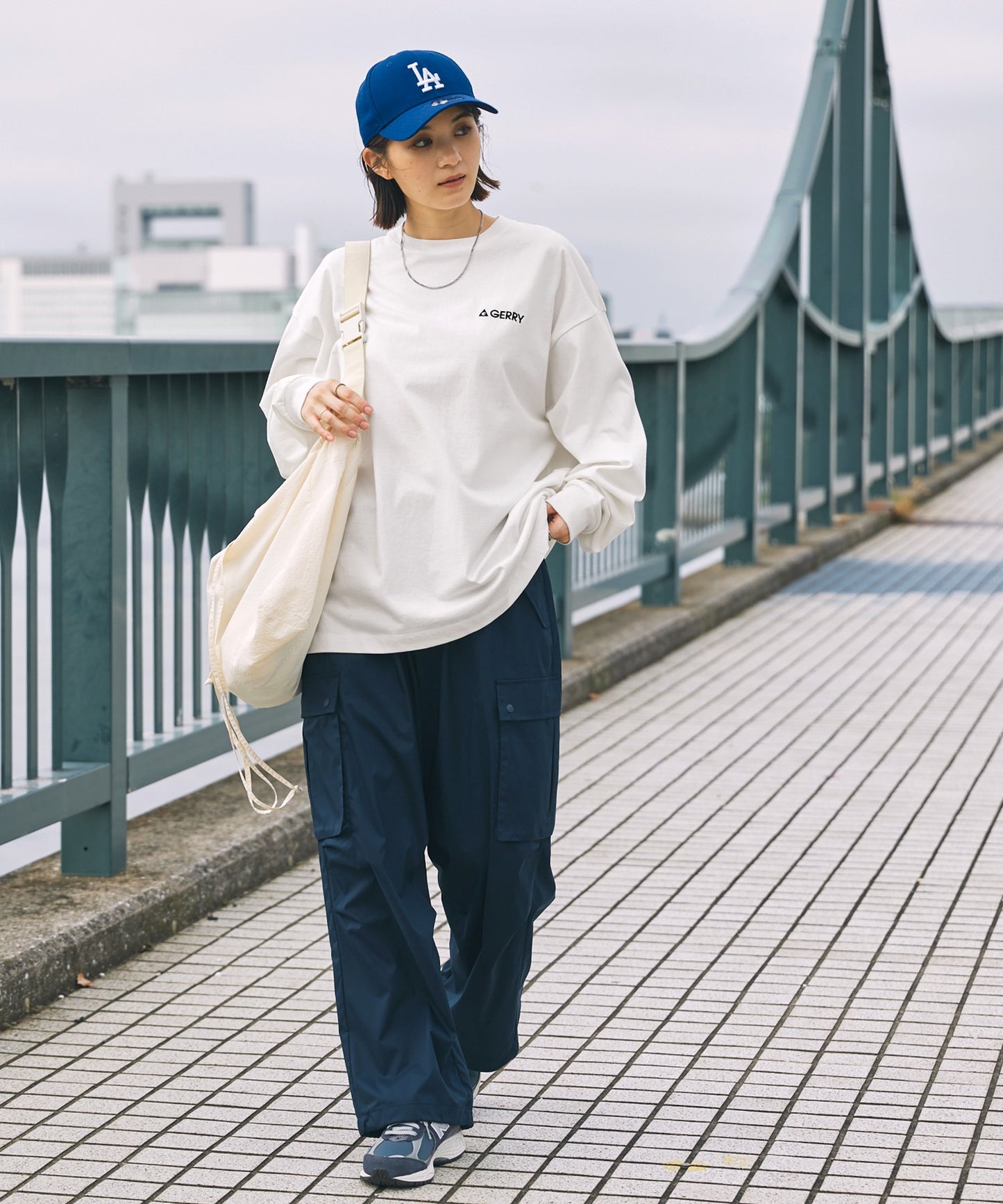 GERRY 限定 寬版圓形 Logo長袖T恤上衣大學T