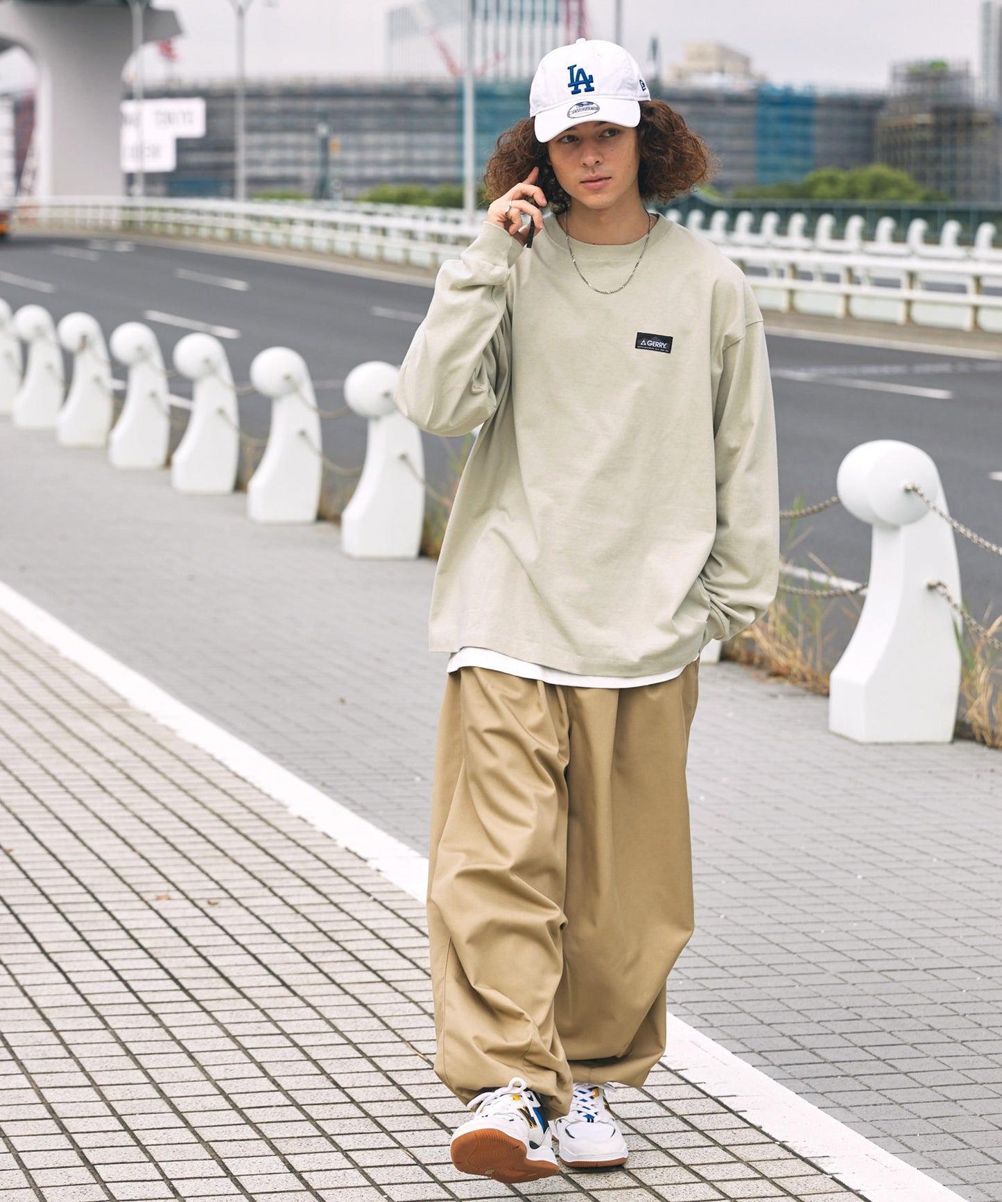 GERRY 限定 寬版圓形 Logo長袖T恤上衣大學T