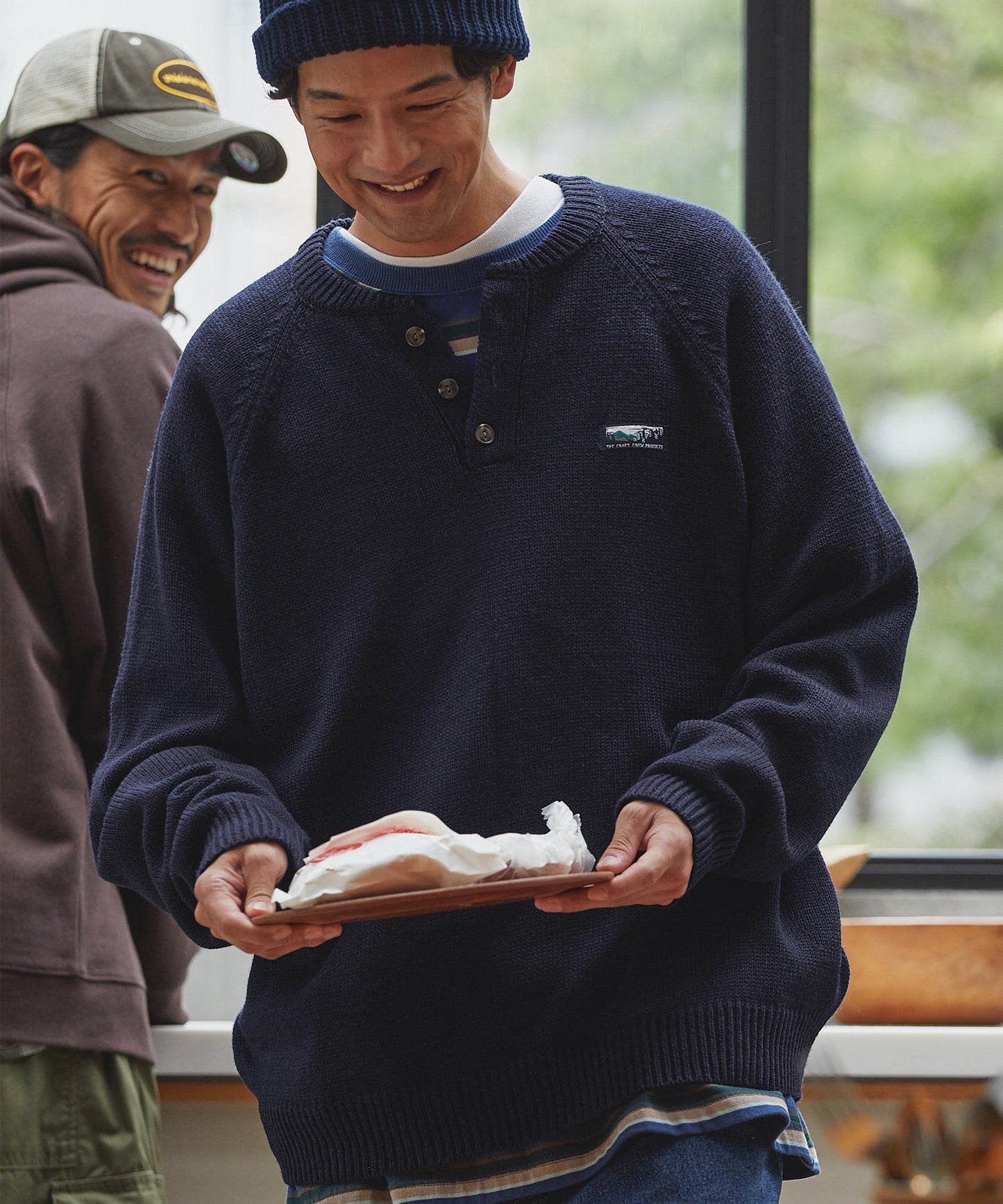 THE CRAFT CREW PRODUCTS 免燙寬版亨利領針織衫
