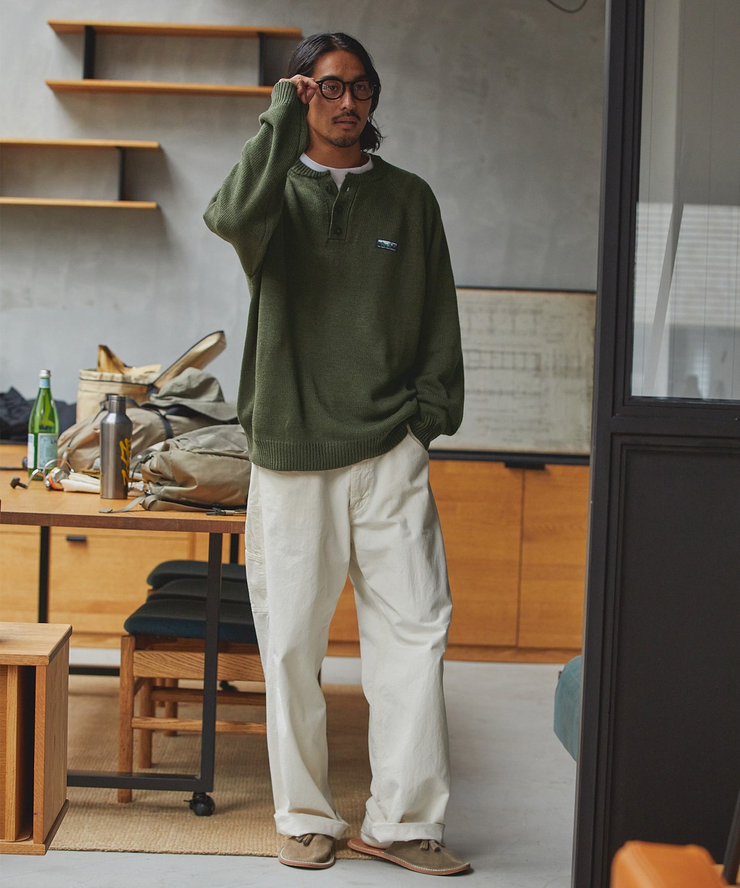 THE CRAFT CREW PRODUCTS 免燙寬版亨利領針織衫