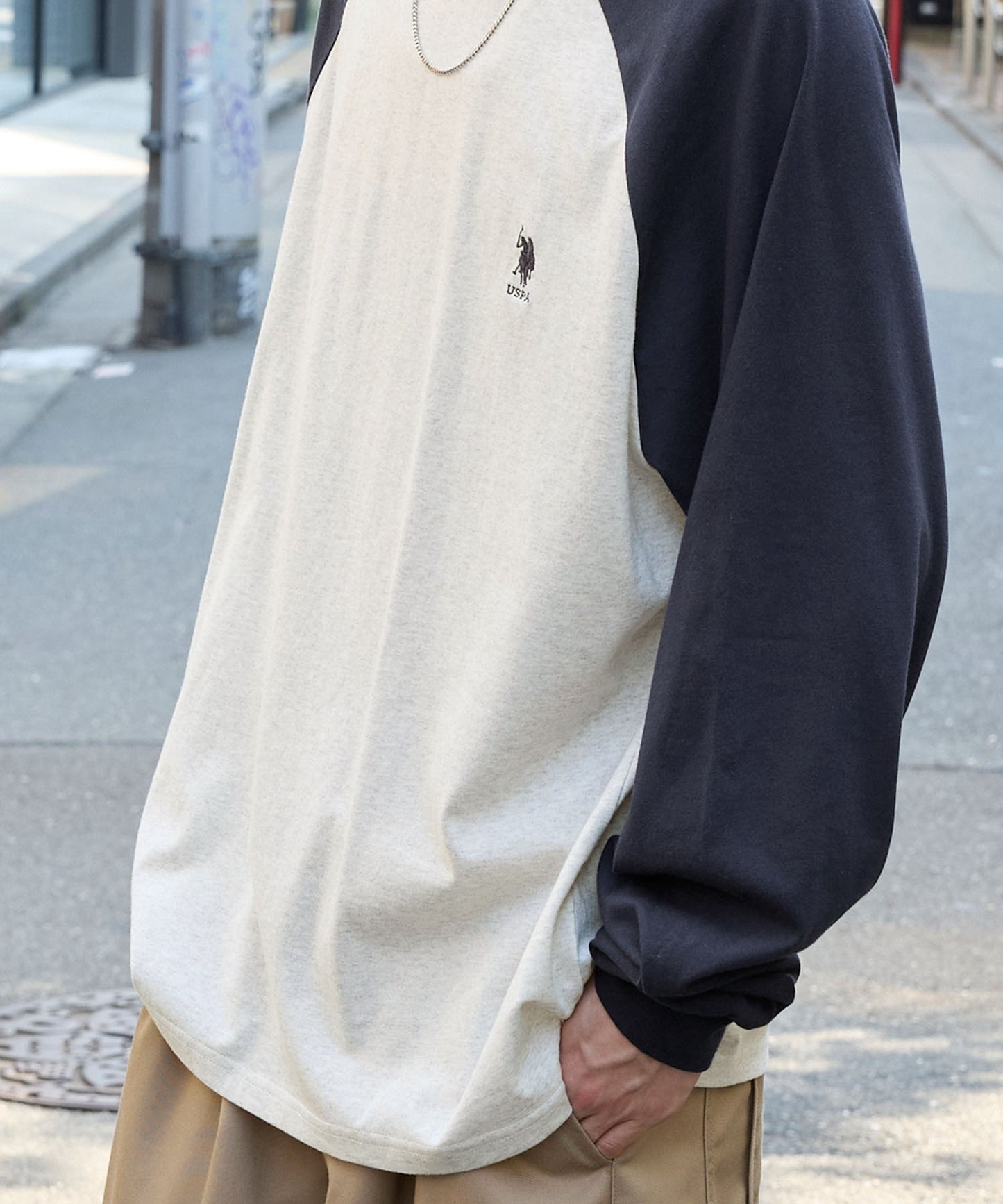 U.S. POLO ASSN. 限定款 刺繡LOGO拼色插肩寬版長袖T恤上衣