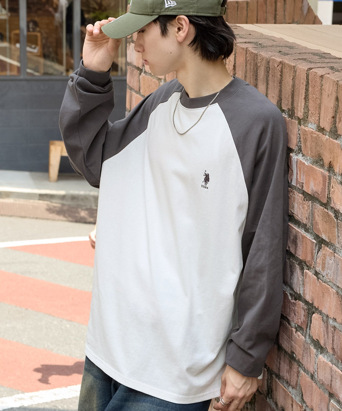 U.S. POLO ASSN. 限定款 刺繡LOGO拼色插肩寬版長袖T恤上衣