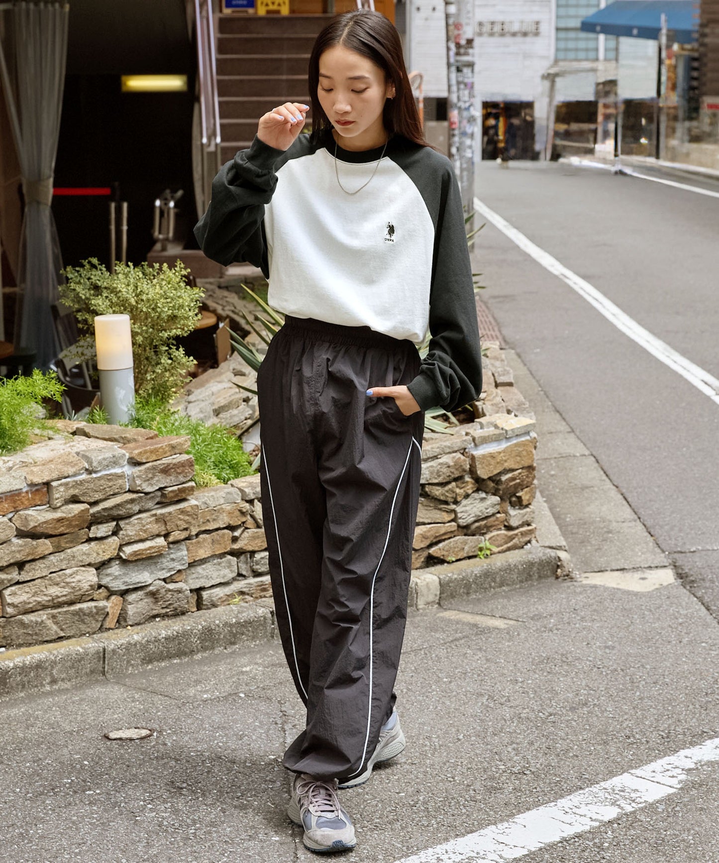 U.S. POLO ASSN. 限定款 刺繡LOGO拼色插肩寬版長袖T恤上衣