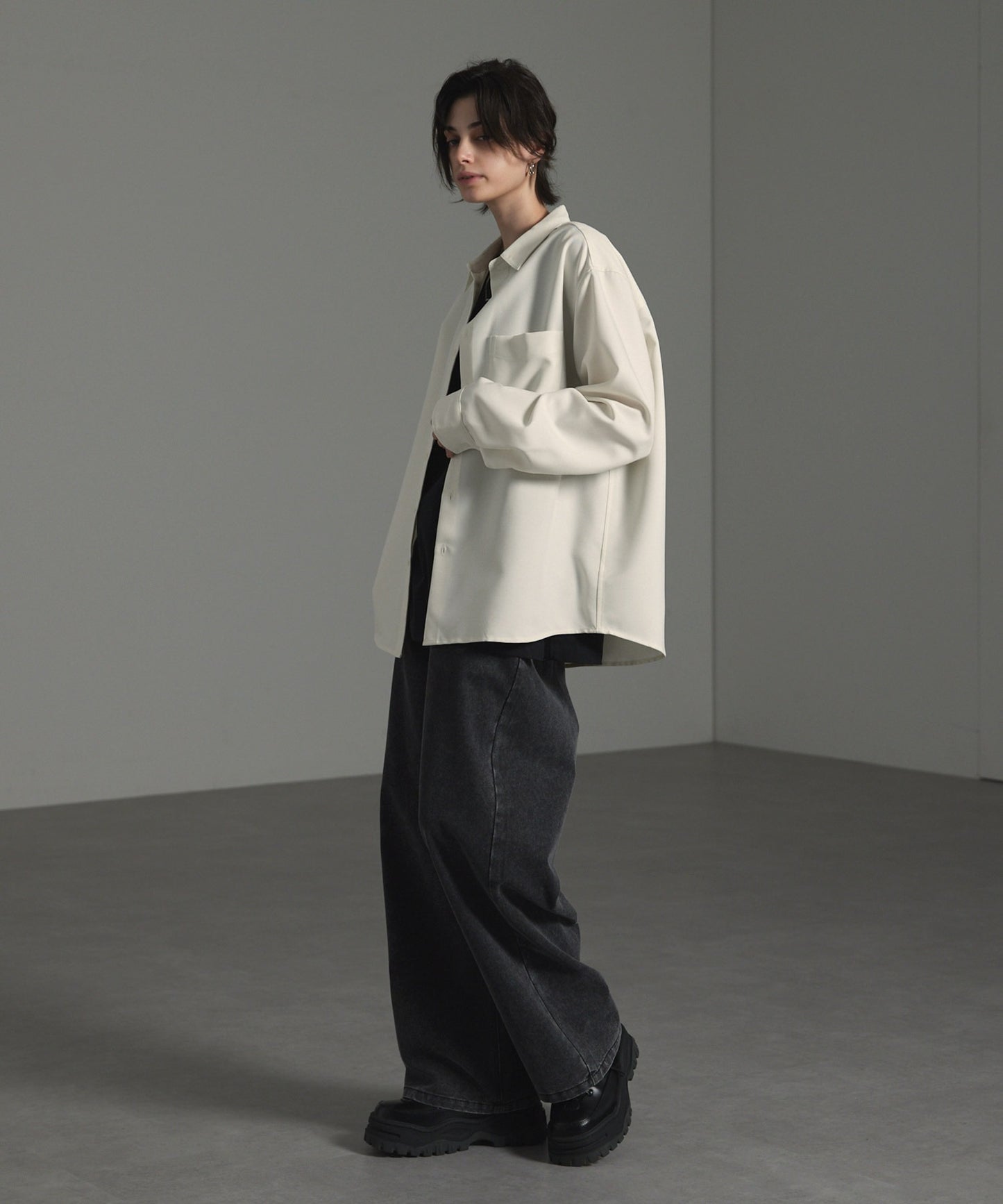 CIYOT-シヨウト- 仿羊毛質感寬鬆經典領襯衫