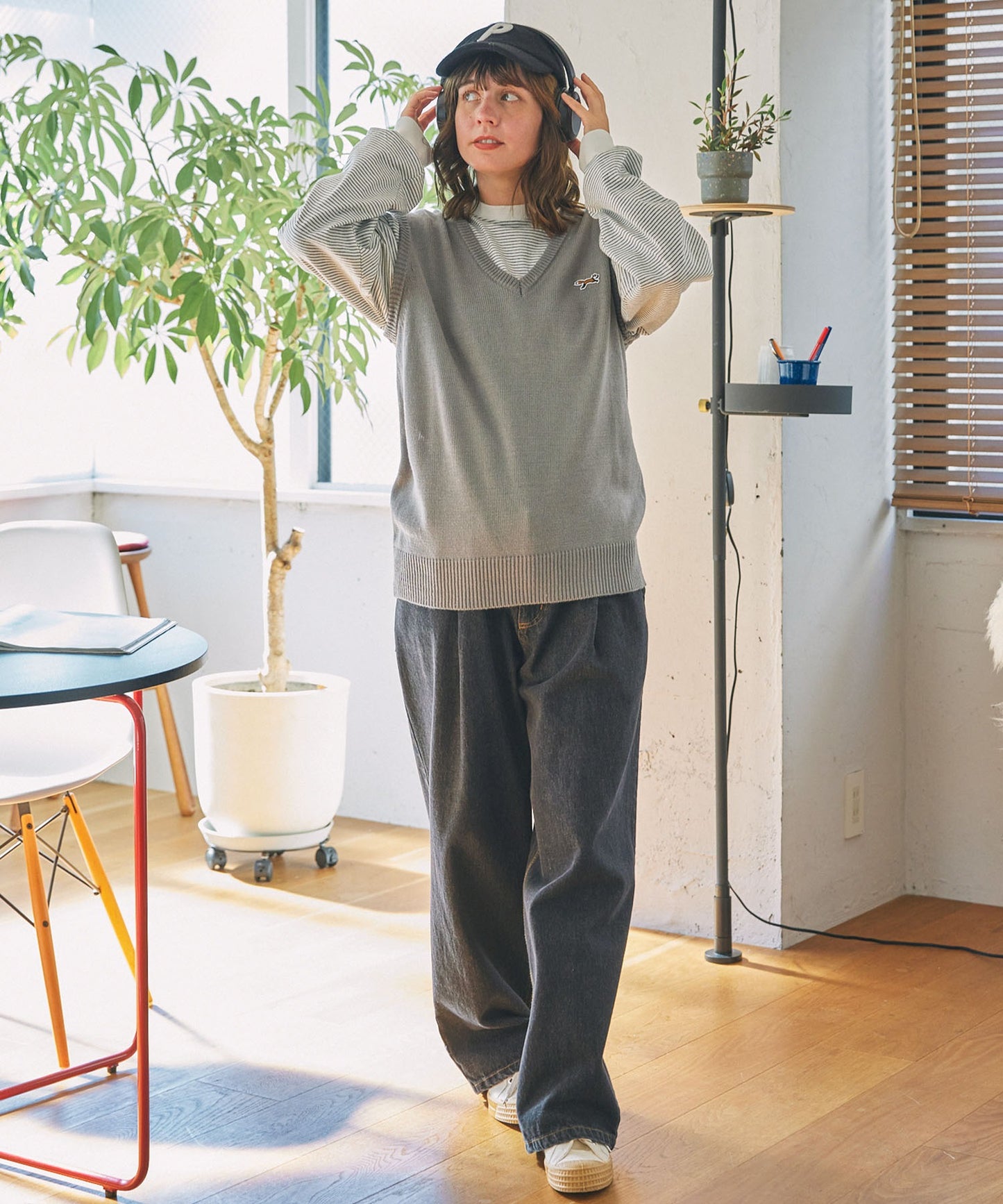 PENNEYS THE FOX Logo 狐狸刺繡LOGO V領針織背心