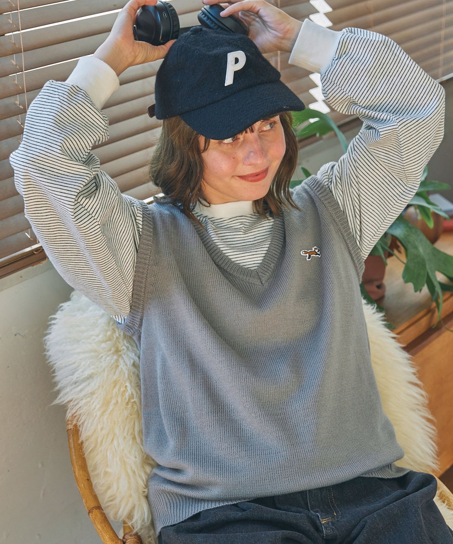 PENNEYS THE FOX Logo 狐狸刺繡LOGO V領針織背心